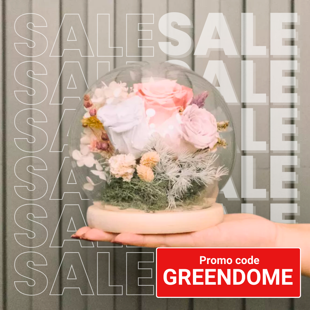 A beautiful illuminated flower dome crafted in a hands-on workshop